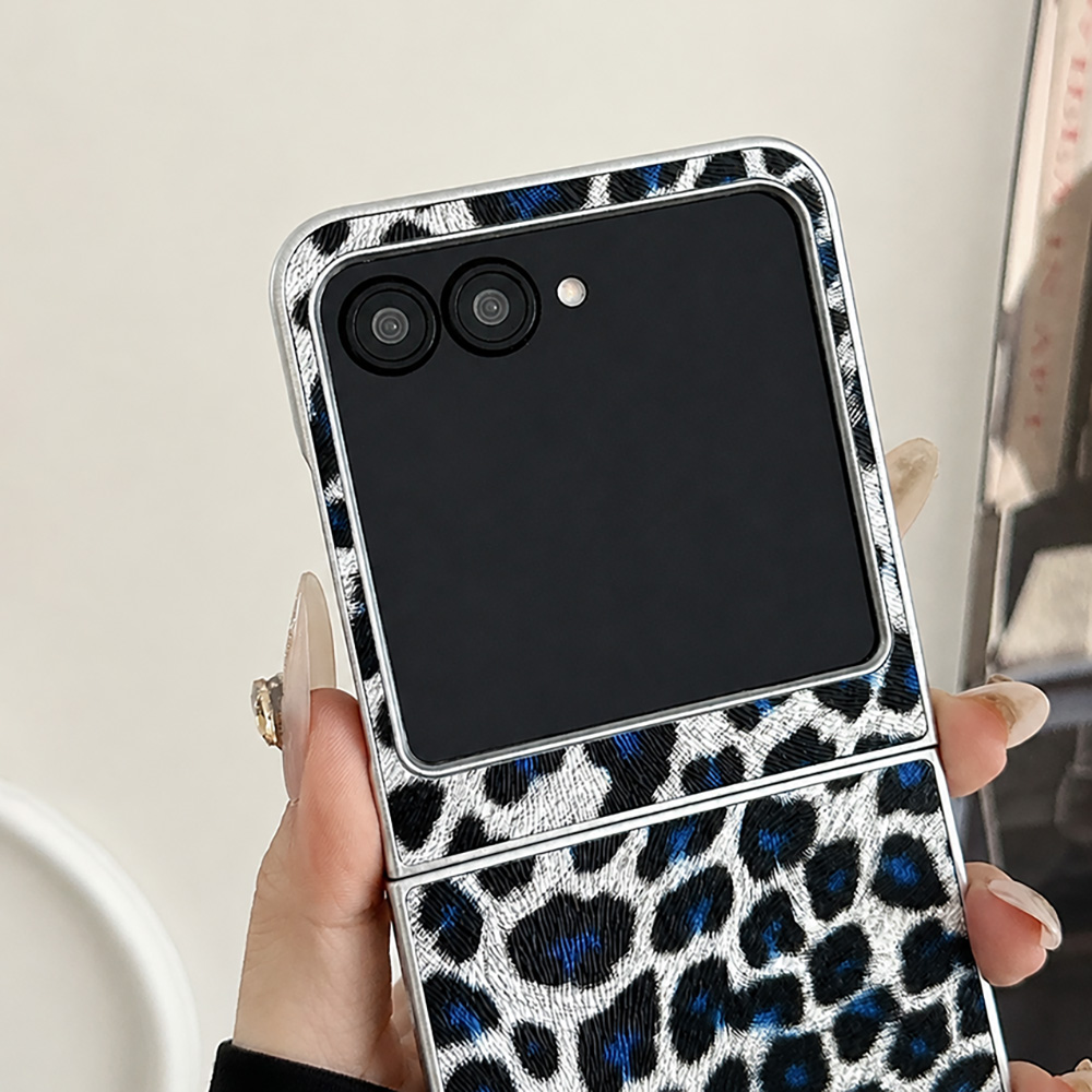 ヒョウ柄折りたたみフリップ電話ケース Motorola Ra - Mens Accessories Style のレビューと価格
