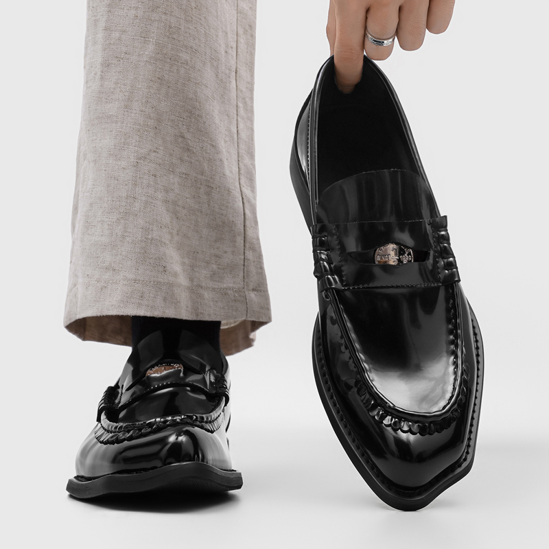 英国風メンズ光沢グラデーションカラーローファー、メタルアクセ - Mens Accessories Style のレビューと価格