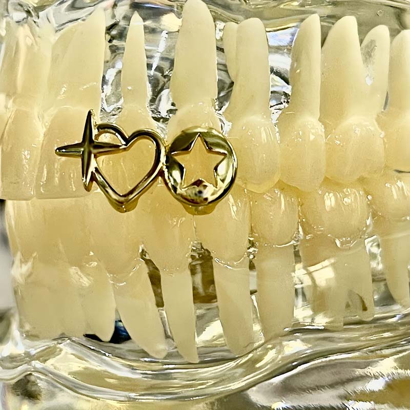 パンクヒップホップ ホローハート歯キャップ 女性男性用 ヴィ - Men Accessories Silver のレビューと価格
